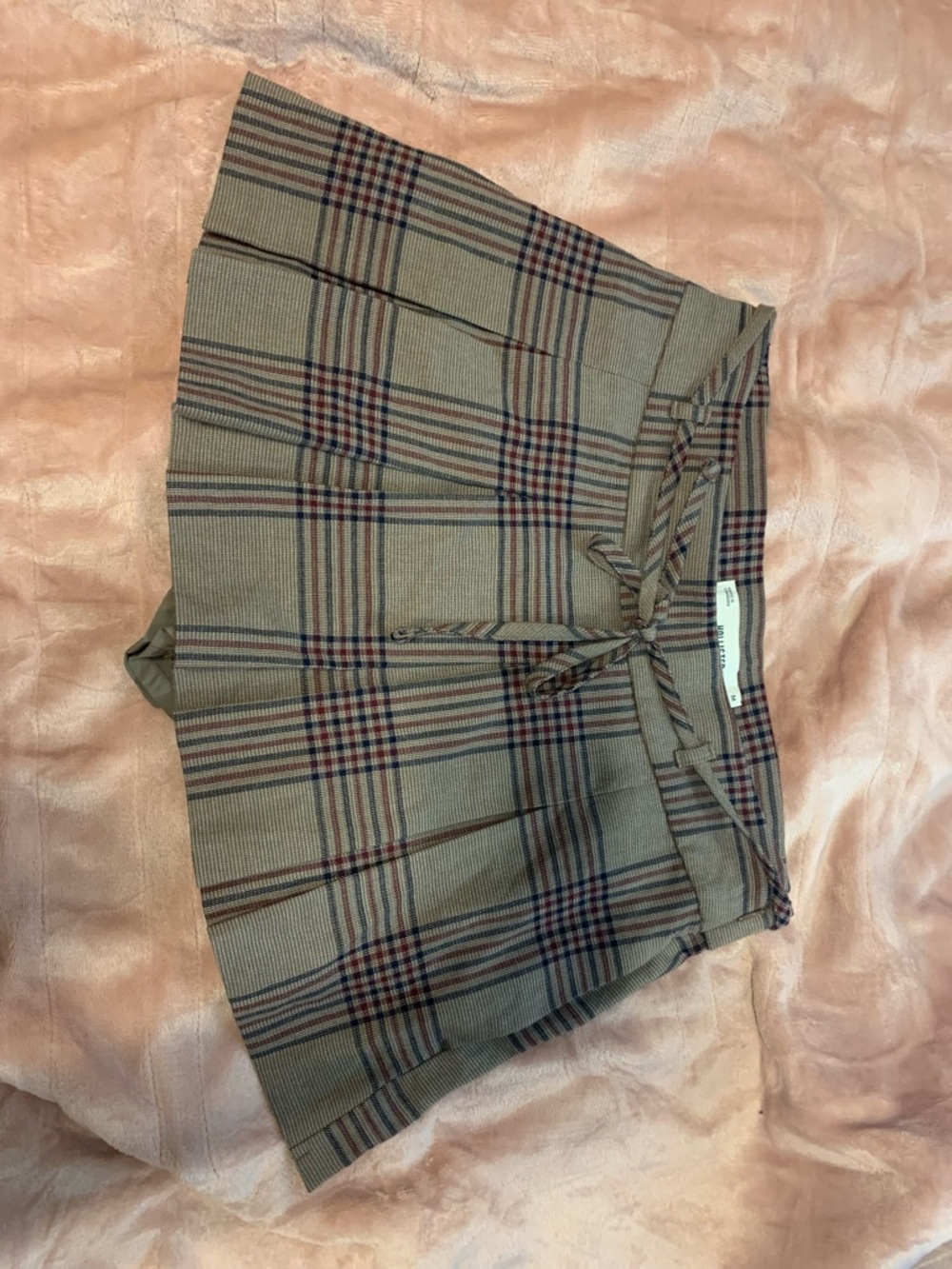 NEVER WORN Hollister Plaid Tie-Waist Mini Skirt - Taupe with Navy & Rusty